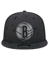 New Era Men's Black Brooklyn Nets Midnight Ink Pop Outline 9FIFTY Snapback Hat