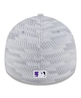 New Era Men's Gray Colorado Rockies 2025 Mlb Clubhouse 39THIRTY Flex Hat