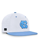 Nike Men's White North Carolina Tar Heels On-Field Dugout True Performance Fitted Hat