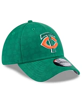 New Era Men's Kelly Green Minnesota Twins St. Patrick's Day 39THIRTY Flex Hat