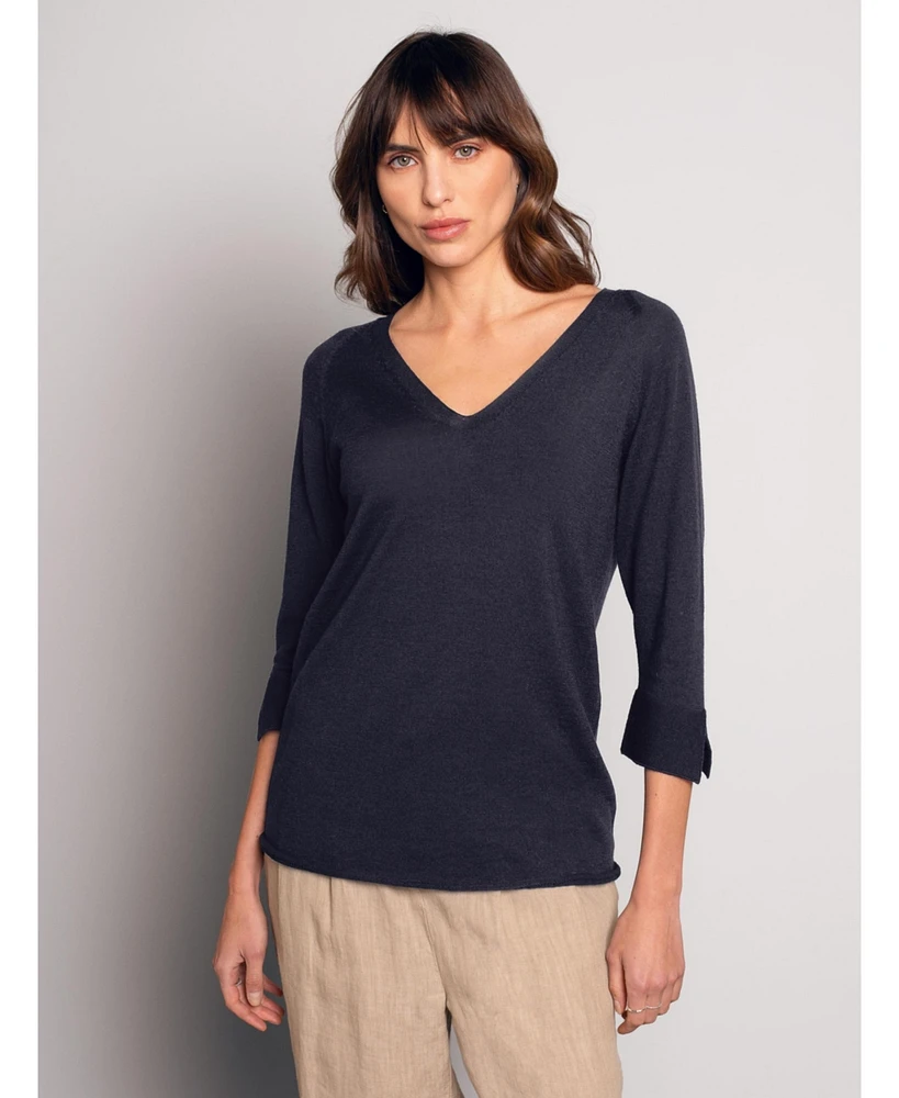 Celtic & Co. Women's Fine Knit Merino V-Neck Sweater