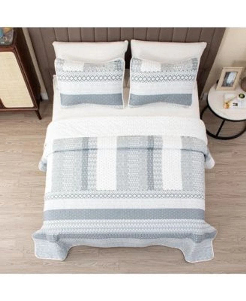 Linery Co. Intricate Patchwork Design Microfiber Quilt Set With Shams