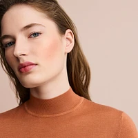 Rose Hermes Silky Blush Powder