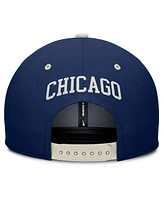 Nike Men's Navy/Cream Chicago Cubs Pro Performance Snapback Hat
