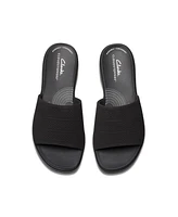 Clarks Women's Cloudsteppers Drift Twist Slip-On Sandals