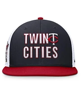 Nike Men's Navy Minnesota Twins Pro Trucker Snapback Hat