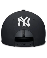 Nike Men's Gray/Navy New York Yankees Pro Performance Snapback Hat