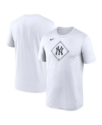 Nike Men's White New York Yankees Icon Legend Performance T-Shirt