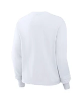 Nike Women's White Las Vegas Raiders Long Sleeve Boxy T-Shirt