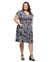 24seven Comfort Apparel Plus Cap Sleeve V-Neck Knee Length Pocket Dress