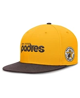 Nike Men's Gold San Diego Padres True Performance Fitted Hat