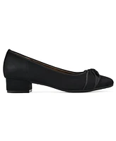 White Mountain Women's Bordeaux Low Block Heel Pumps