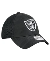 New Era Men's Black Las Vegas Raiders Active Camo 39THIRTY Flex Hat
