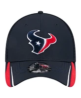 New Era Men's Navy Houston Texans Game Day Linear 39THIRTY Flex Hat
