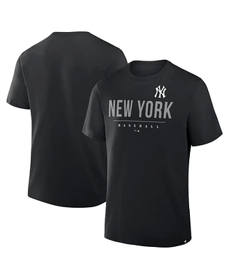 Fanatics Men's Black New York Yankees Color Pop Legacy Clubhouse T-Shirt