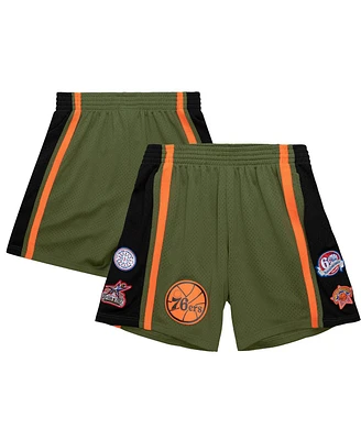 Mitchell & Ness Men's Green Philadelphia 76ers 1996-97 Hardwood Classics Flight Swingman Shorts