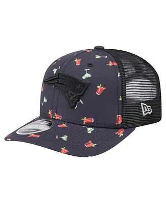 New Era Men's Navy/Black New England Patriots Adventure Drinks Pattern 9SEVENTY Stretch-Snap Hat