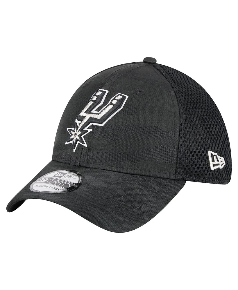 New Era Men's Black San Antonio Spurs Subtle Camo 39THIRTY Flex Hat