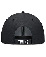 Nike Men's White/Navy Minnesota Twins Club Performance Adjustable Hat