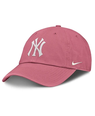 Nike Men's and Women's Pink New York Yankees Club Adjustable Hat