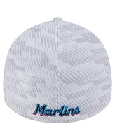 New Era Men's White Miami Marlins Graded 39THIRTY Flex Hat