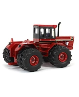 Ertl 1/64 International Harvester 4586 Tractor with Front & Rear Dual Wheels, Prestige Collection
