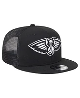 New Era Men's Black New Orleans Pelicans 9FIFTY Snapback Trucker Hat