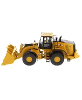 Diecast Masters 1/50 Cat 982 Xe Wheel Loader, High Line Series