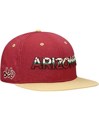 Fanatics Men's Garnet/Gold Arizona Coyotes Vintage Hockey Alternate Logo Snapback Hat
