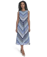 Jessica Howard Women's Sleeveless Lace Midi Dress