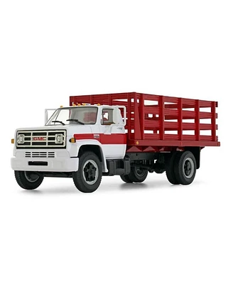 Die Cast Promotions (DCP) 1/64 White & Red 1970s Gmc 6500 Stake Truck, DCP By First Gear