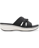 Clarks Cloudsteppers Women's Breeze Rae Mia Slip-On Flat Sandals