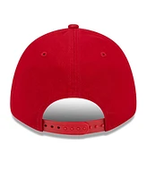 New Era Men's Red Tampa Bay Buccaneers Outline 9FORTY Snapback Hat