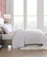 Betsey Johnson Rainbow Stitch Reversible -Pc. Quilt Set