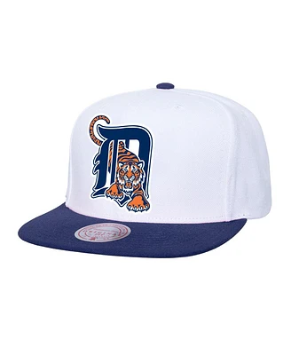 Mitchell & Ness Men's White Detroit Tigers Cooperstown Collection Basic Flip Snapback Hat