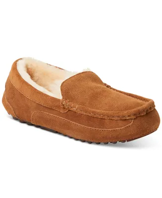 Dearfoams Men's Fireside By Melbourne Genuine Shearling Moccasin Slipper