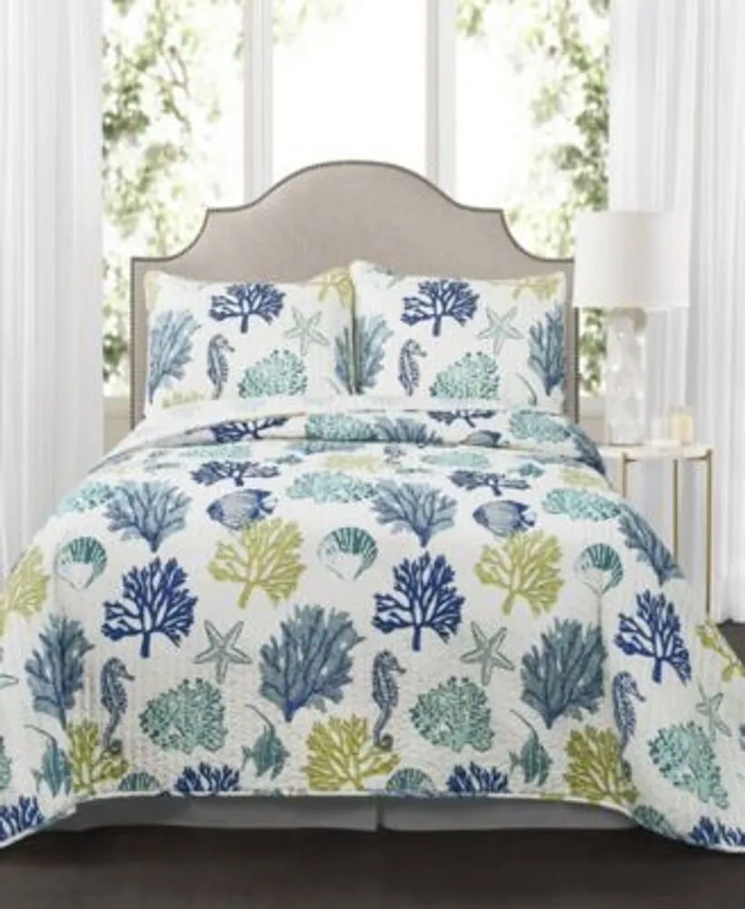 Coastal Reef 3 Pc. Quilt Sets