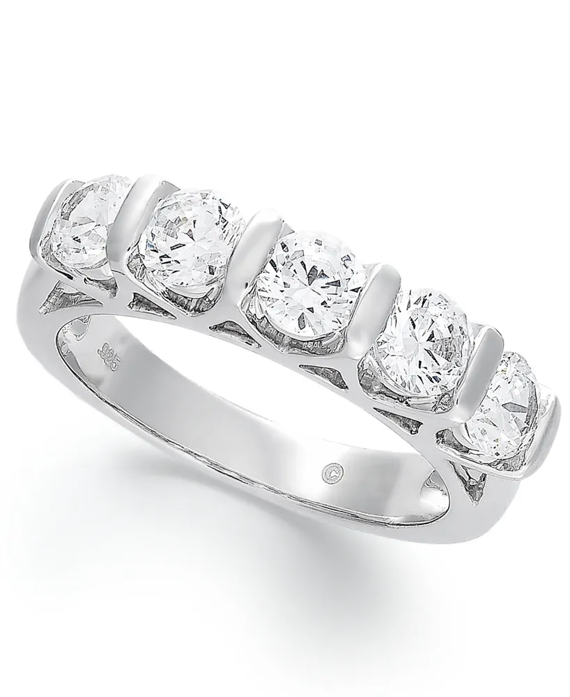 Certified Five-Stone Diamond Band Ring in 14k White Gold (1