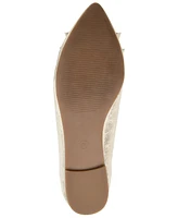 Journee Collection Women's Judy Ruffled Ballet Flats