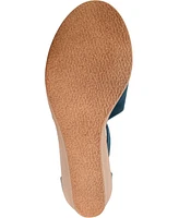 Journee Collection Women's Kedzie Wedge Sandals