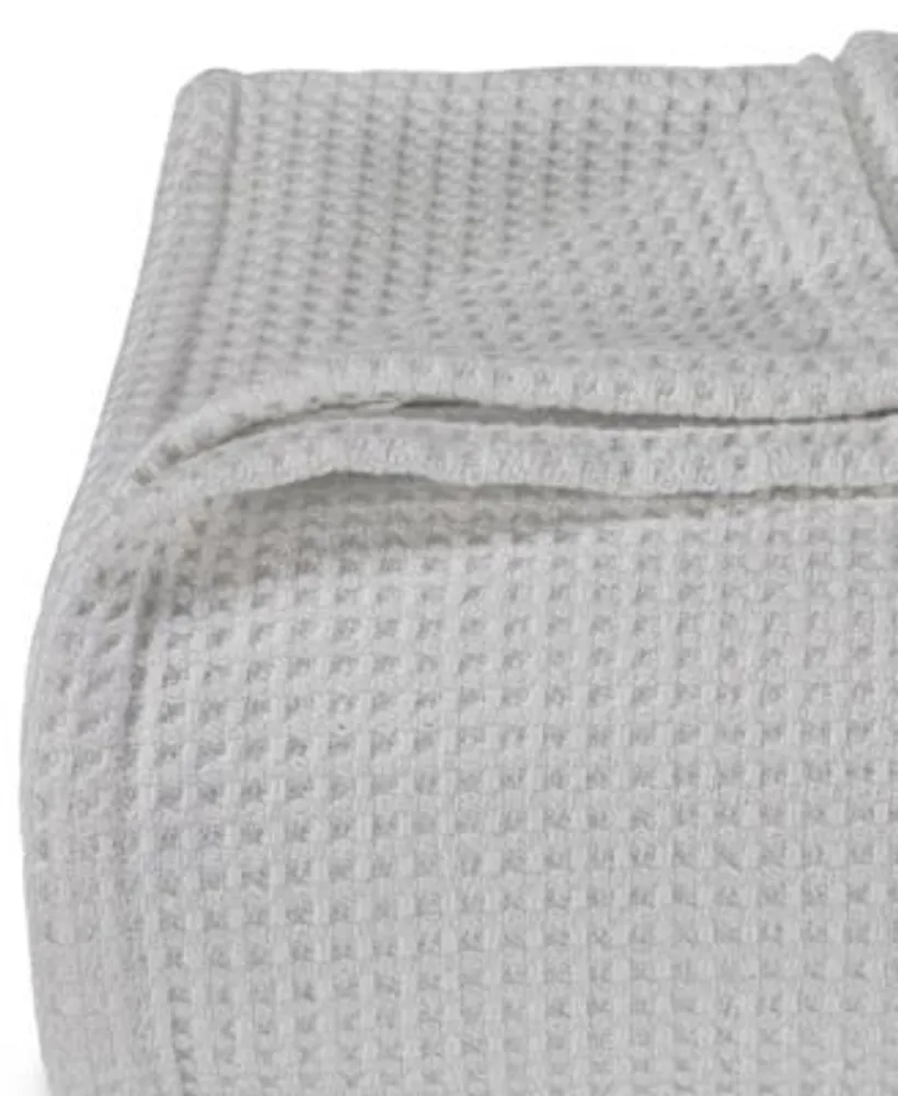 Vera Wang Waffleweave Blanket