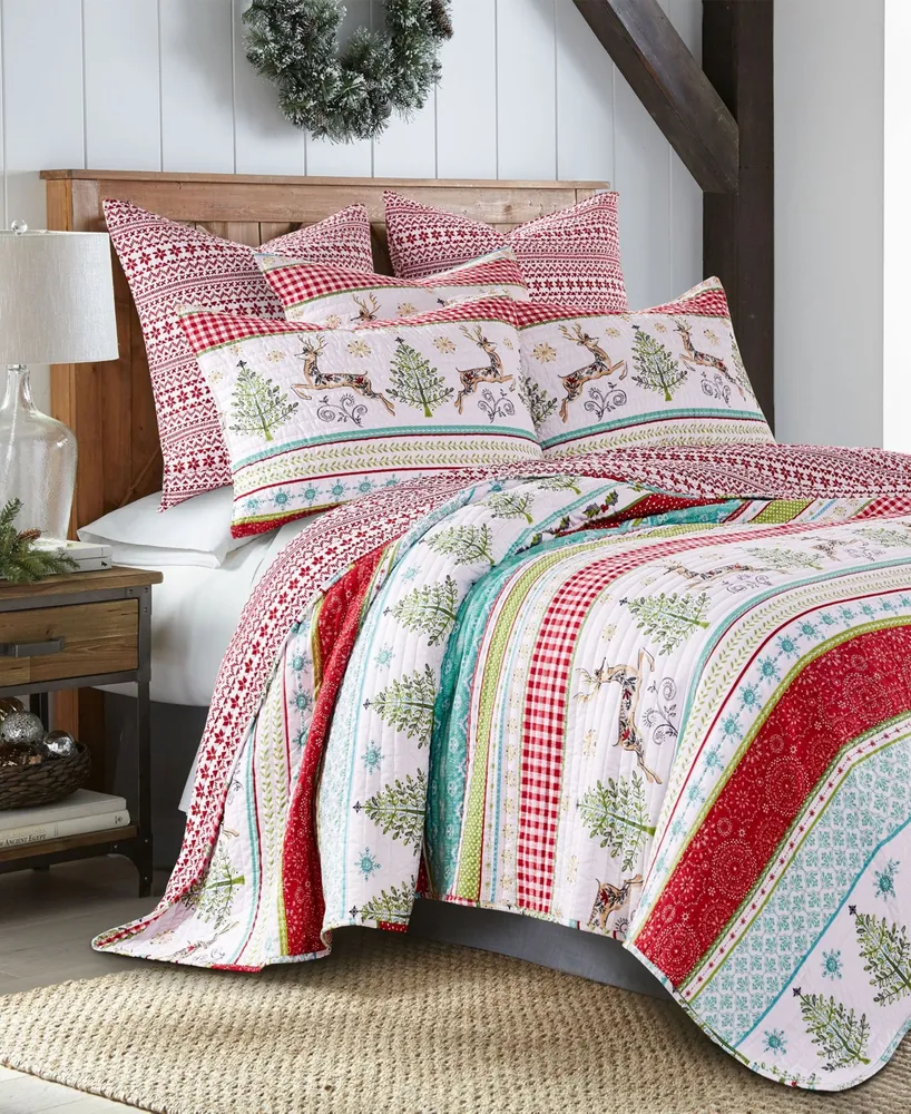 Levtex Comet & Cupid Folk Christmas Quilted Quilt, King