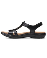 Clarks Laurieann Kay T-strap Slingback Sandals