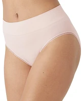 Wacoal Women's Feeling Flexible Hi-Cut Brief 871332