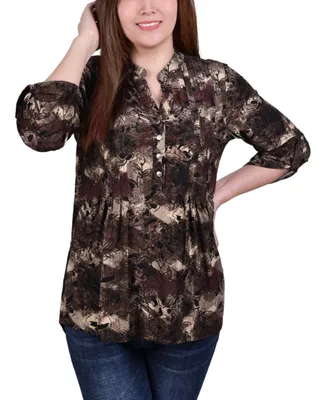 Petite 3/4 Roll Tab Sleeve Y-Neck Top