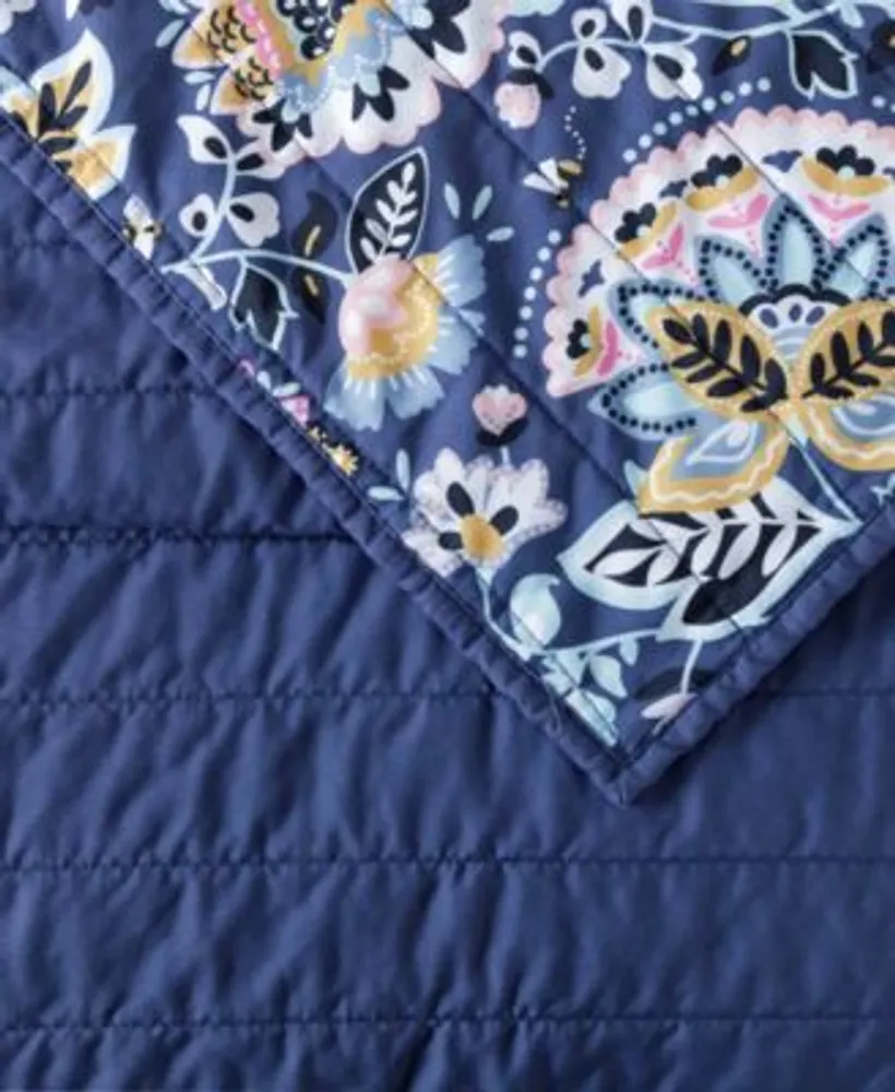 Charmont Meadow Quilt Set Collection