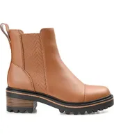 Journee Collection Women's Mirette Lug Sole Bootie