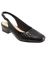 Women's Trotters Dea Woven pumps