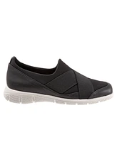 Trotters Urbana Sneaker