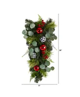 Holiday Christmas Greenery Ornament Artificial Swag, 26"